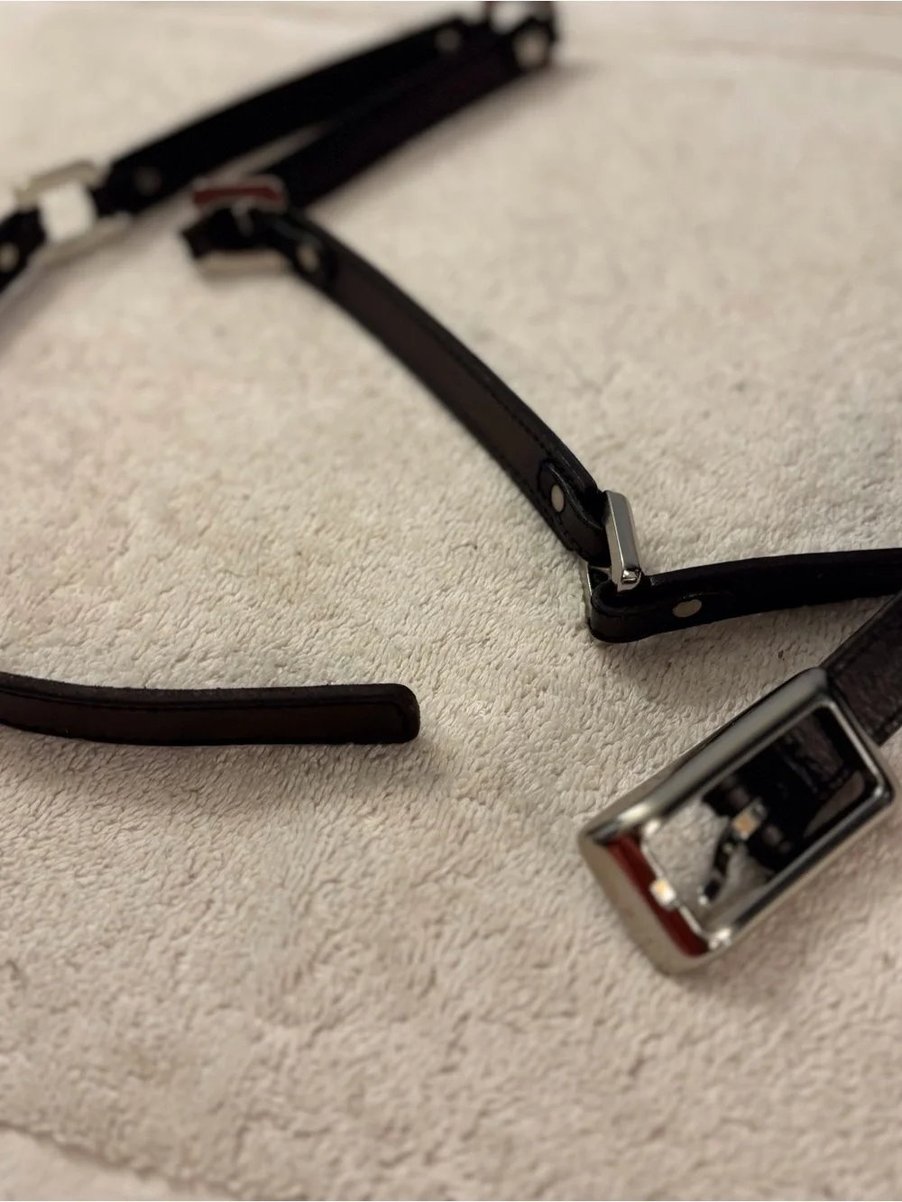 Classic  Vintage Black Leather Women’s Belt with Silver Buckle and Squares SZ 37